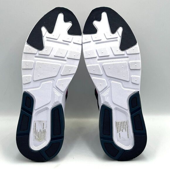 FABLETICS Cheviot Performance Sneaker - Picture 12 of 14